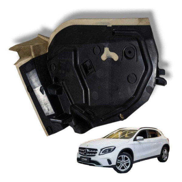 Defletor Porta Traseira L/d Mb Gla 200 2015 A156732 Usado