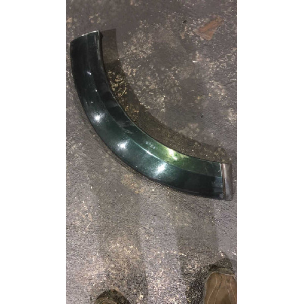 Moldura Paralama Traseiro Direito Discovery 4 2010 Usado