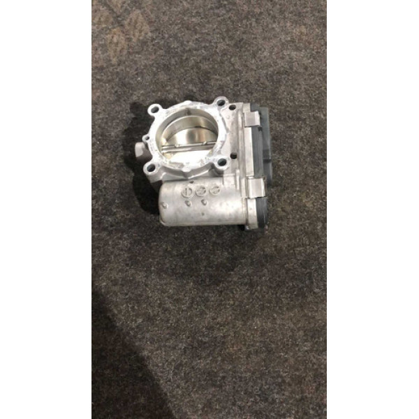 Corpo De Borboleta Tbi Mercedes Gla 200 1.6 2014 A Usado