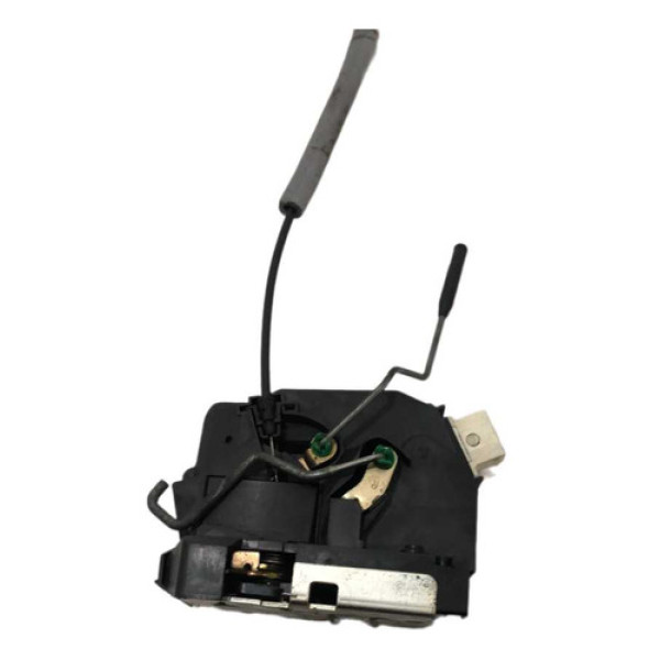 Fechadura Porta Traseira Direita Freelander 1 2001 A Usado