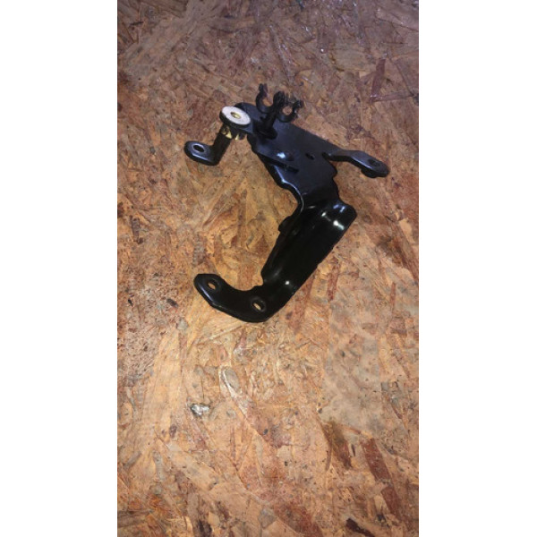 Suporte Válvula Conversor De Pressão Discovery 4 3.0 2010