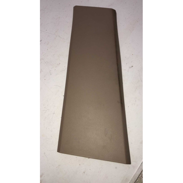 Acabamento Lateral Coluna Lado Esquerdo Discovery 4