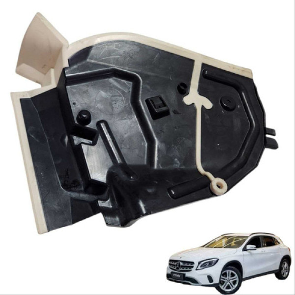   Acabamento Porta Tras Esq Mercedes Gla 200 2014 2018 Usado