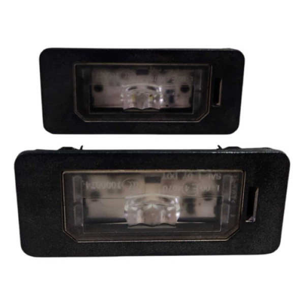 Luz Placa Traseira Bmw 320i 2007 2008 2009 2010 2011 Usado