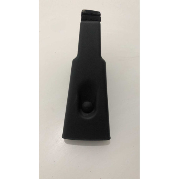 Acabamento Apoio Banco Traseiro Discovery 4 Usado