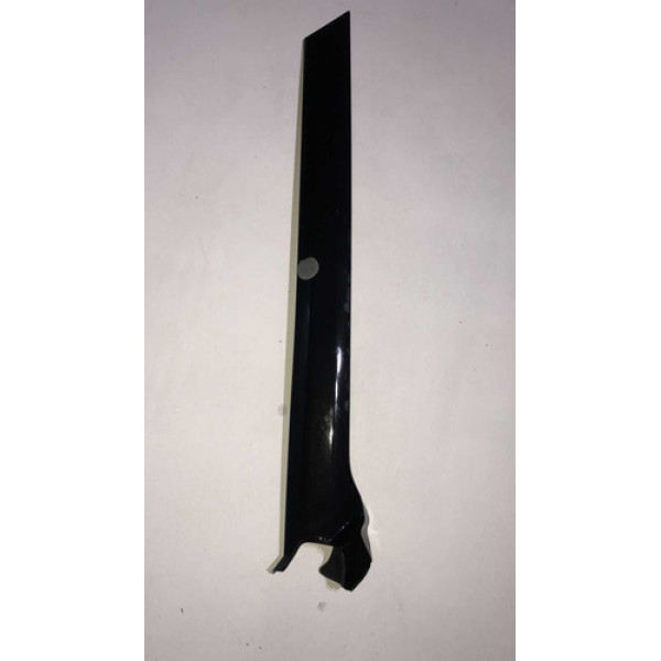 Acabamento Parabrisa Esquerdo Discovery 4